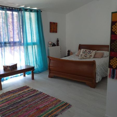 La Maison D Annick Apartman Lodève Kültér fotó